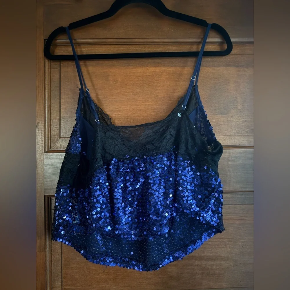 Free People Intimately Right Rhythm Sequin Cami in Midnight Blue💎